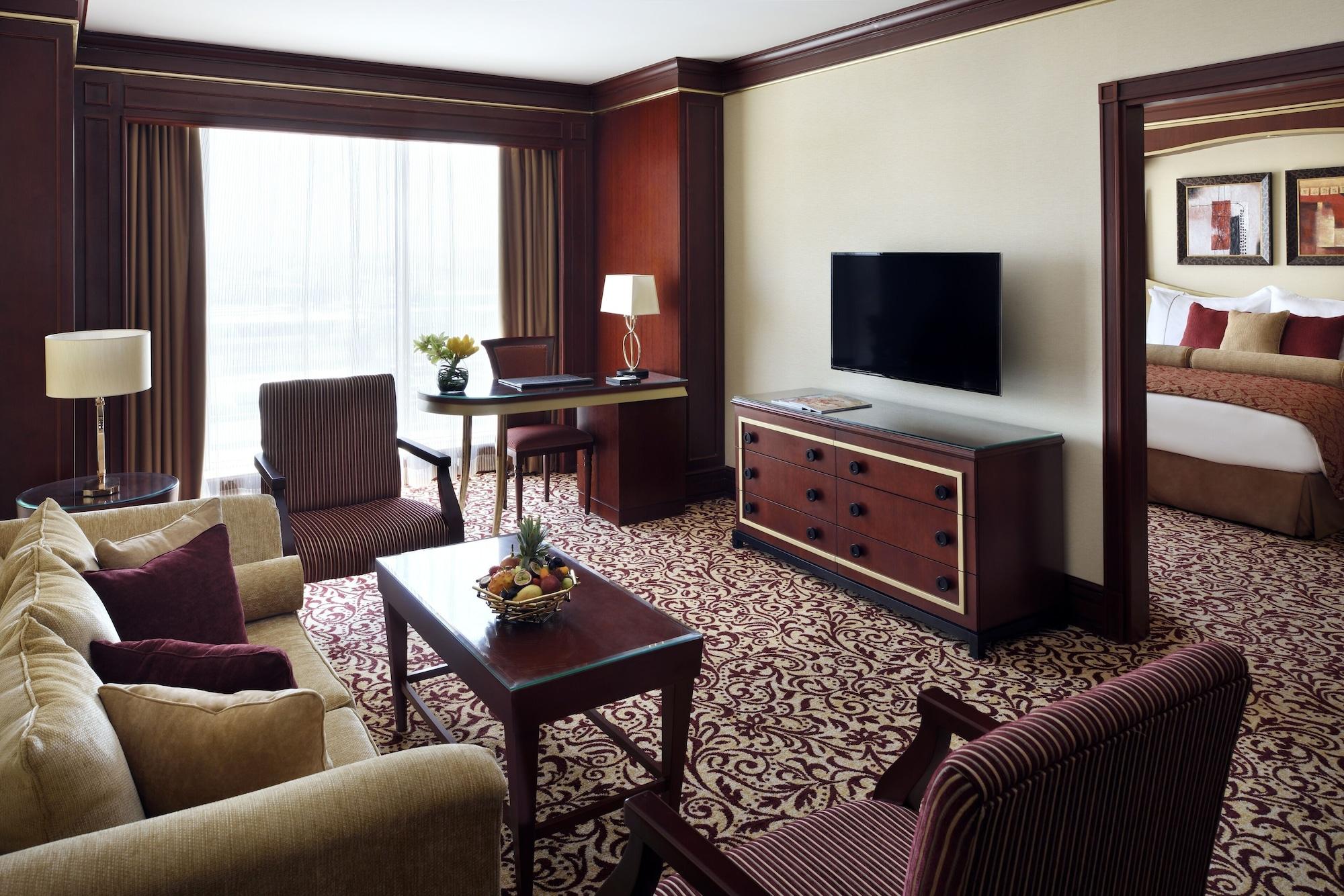 Moevenpick Hotel City Star Jeddah Exterior photo Suite