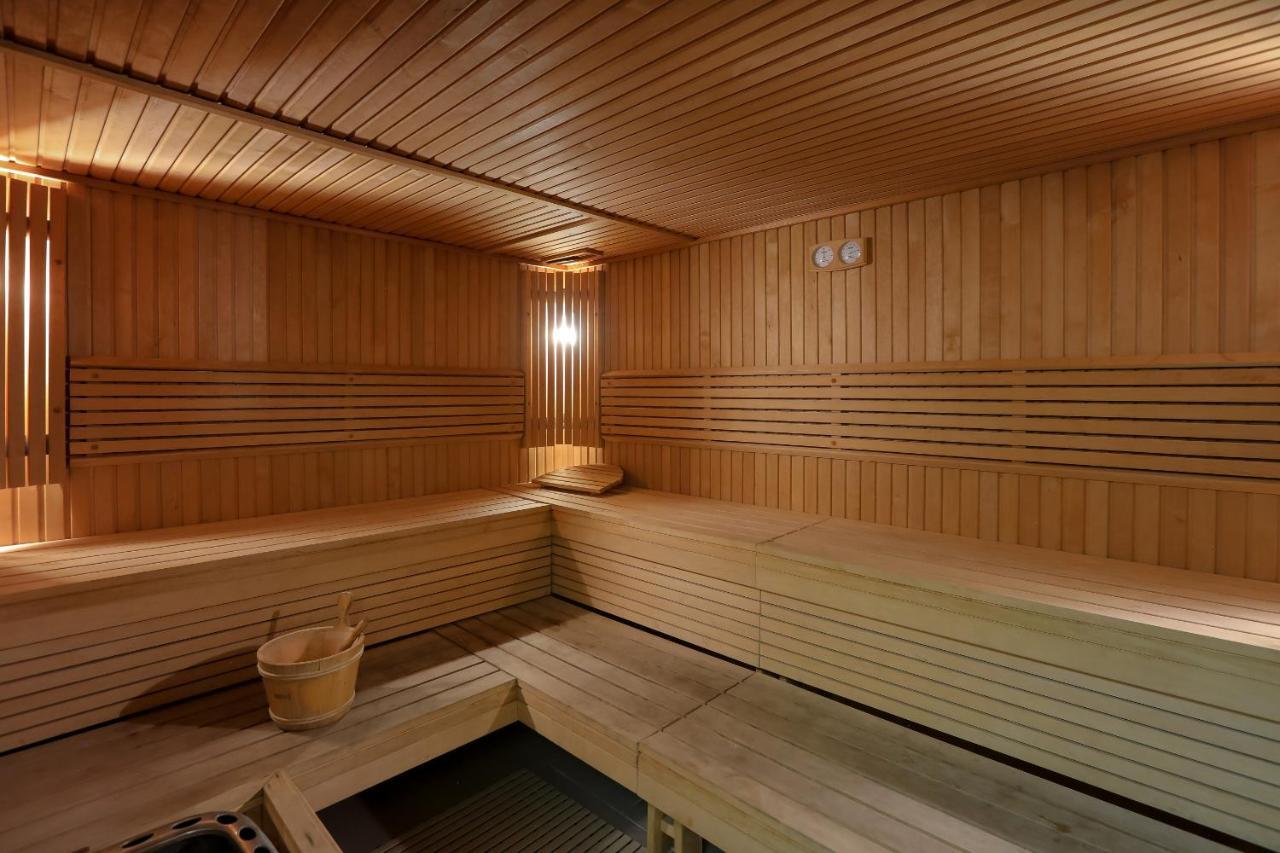 Moevenpick Hotel City Star Jeddah Exterior photo A Finnish sauna