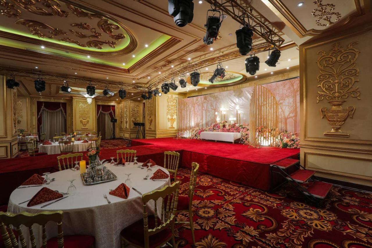 Moevenpick Hotel City Star Jeddah Exterior photo The ballroom